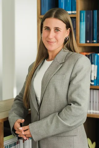 mr. Lisa Doeleman