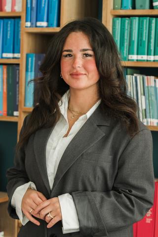 mr. Kardelen Öztürk