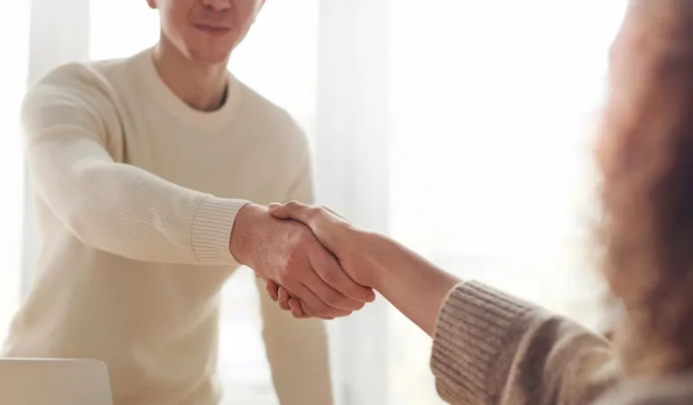 Ziek vóór het aangaan van de arbeidsovereenkomst: dwaling of niet?